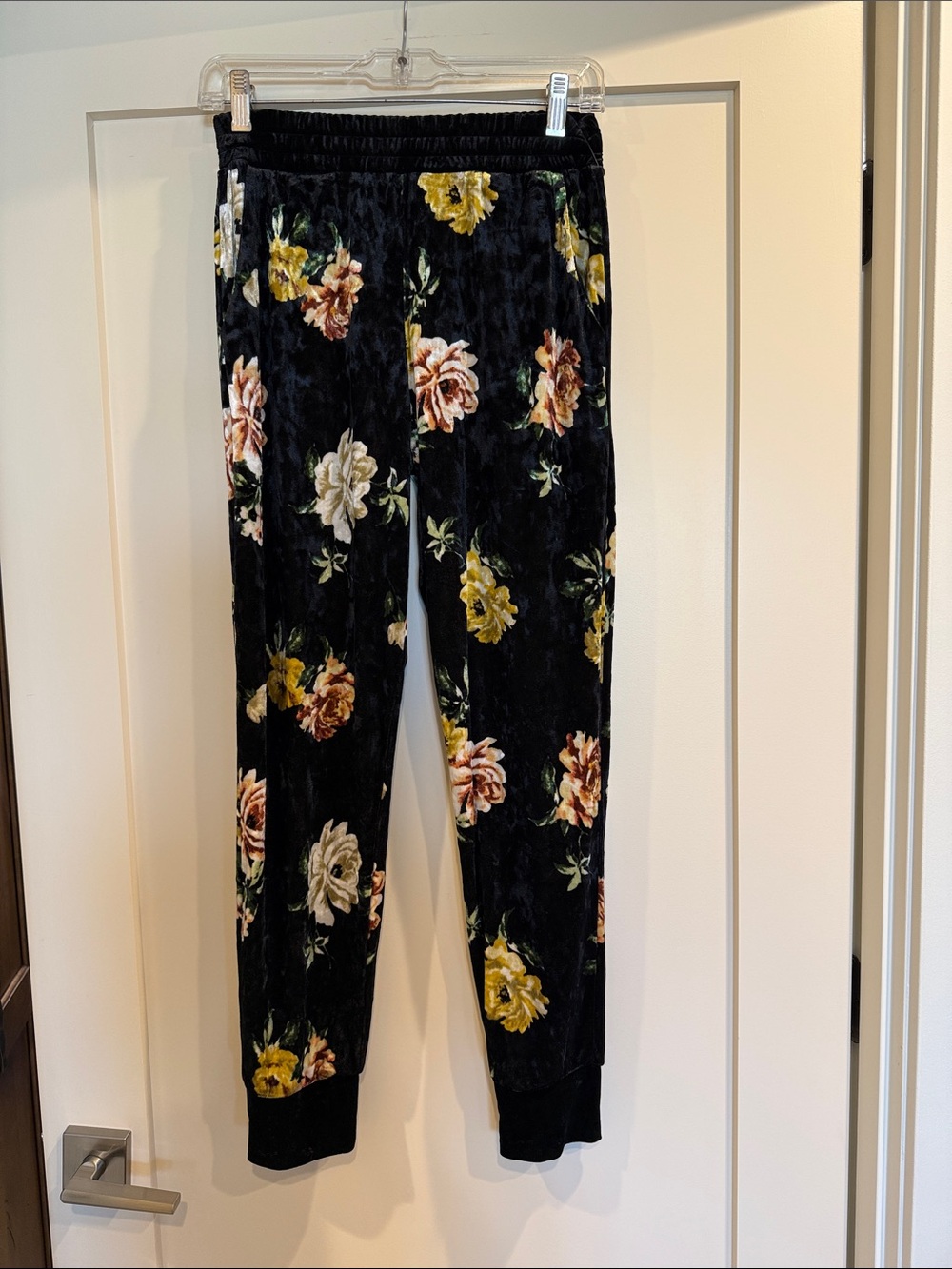 New with tags. Monteau black velvet floral joggers